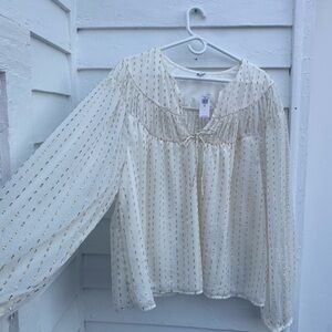 Old Navy Cream and Gold Blouse